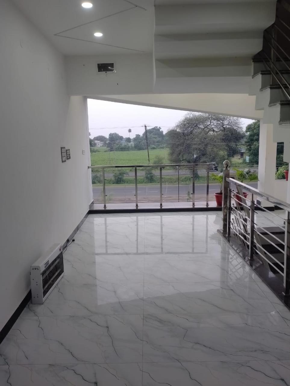 Hotel Moonlight & Restaurant Sehore 外观 照片